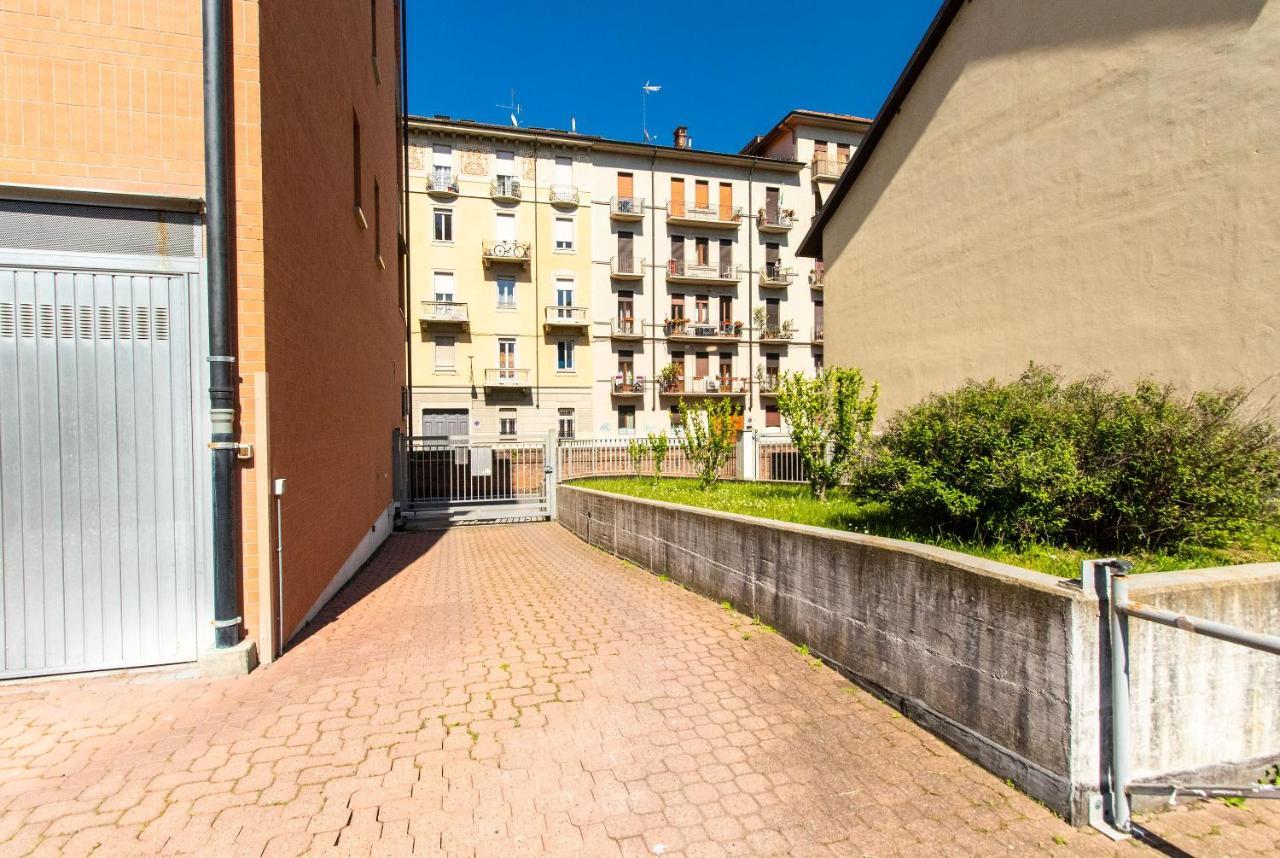 Come Casa Like Home Apartment With Parking Τορίνο Εξωτερικό φωτογραφία